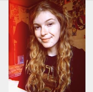 Meet your Posher, Rayna